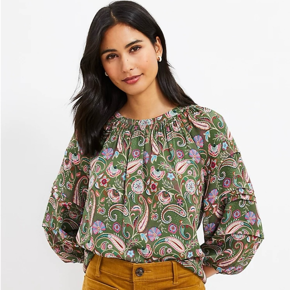 Loft Sz XL Green&Pink Paisley ruffled bishop sleeve top